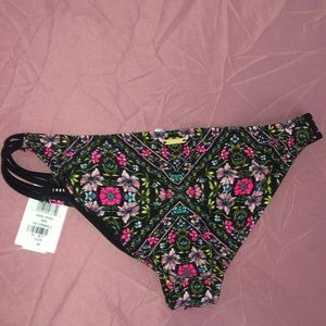 brand new body glove bikini bottom